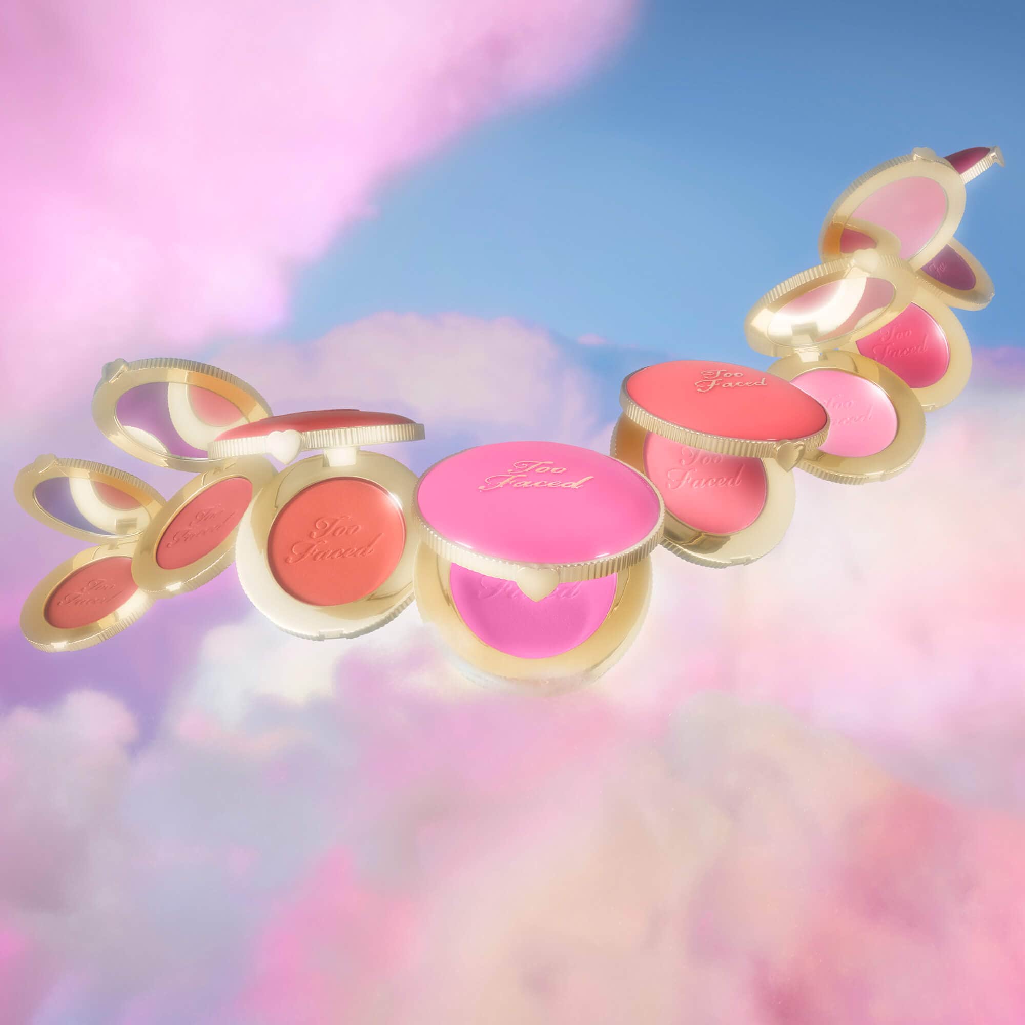 Cloud Crush Blurring Blush